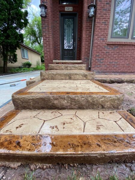 71140330747__E24355E8-F315-4ECC-BEFA-399159B71524